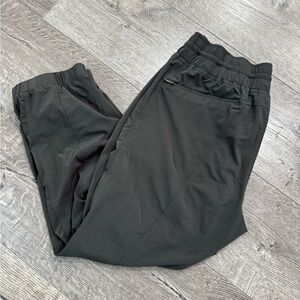 Athleta Oliva Green Joggers with Zipper Pockets